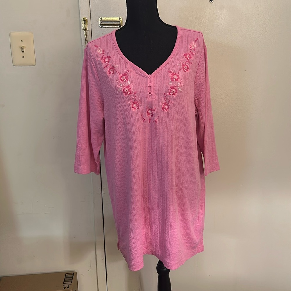 🩷Women’s Top🩷